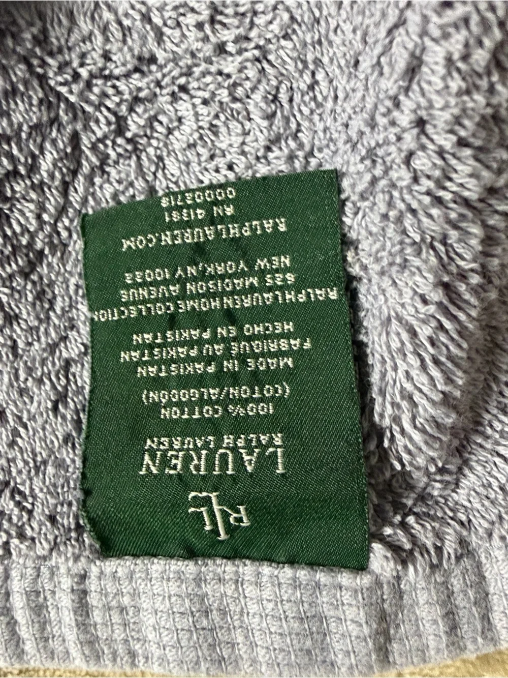 Ralph Lauren Light Gray lavender Plush Cotton Bath Towel 30”x53” RN41381
